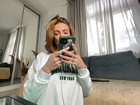 Snapshot of Kat_kate chatting on 11, 2, 2025 Kat kate online show from 11, 2, 2025