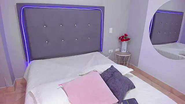 emma lye online show from 8, 2, 2025