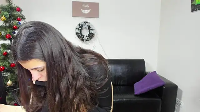 Molly Owens online show from 17, 1, 2025