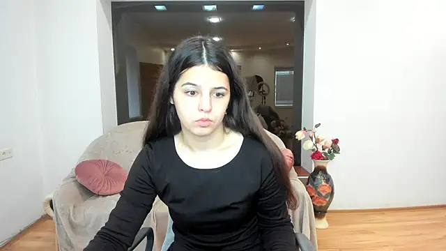 Molly Owens online show from 17, 10, 2025