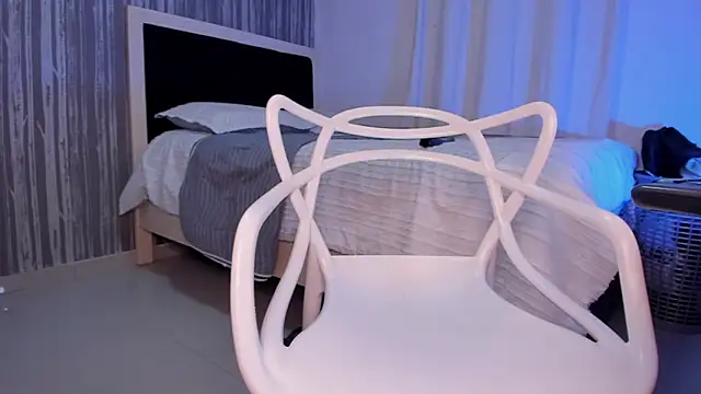 HugeCock Puppy online show from 5, 2, 2025