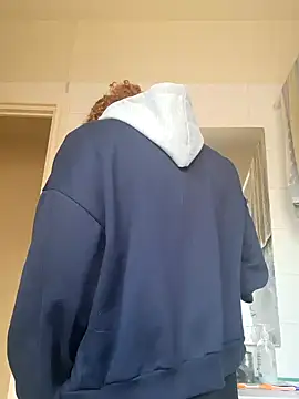 Snapshot of Greacky chatting on 6, 1, 2025 Greacky online show from 6, 1, 2025