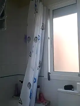 Snapshot of Greacky chatting on 6, 1, 2025 Greacky online show from 6, 1, 2025