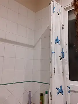 Snapshot of Greacky chatting on 8, 2, 2025 Greacky online show from 8, 2, 2025