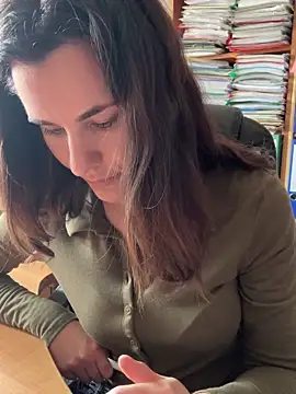 Sara darling online show from 16, 3, 2025