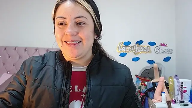 lanaqueen699 online show from 8, 1, 2025