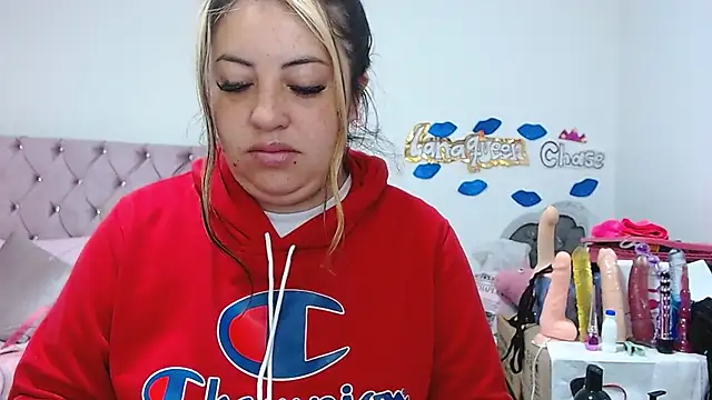 lanaqueen699 online show from 16, 1, 2025