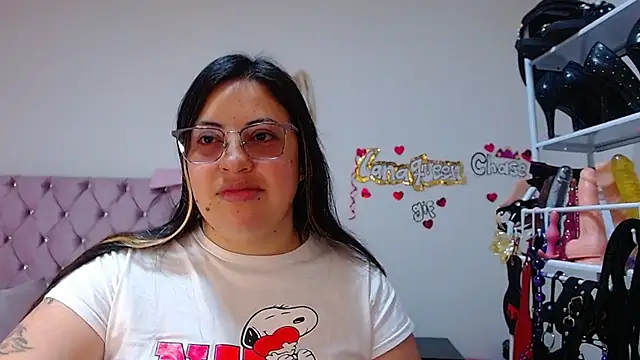 Snapshot of lanaqueen699 chatting on 22, 10, 2025 lanaqueen699 online show from 22, 10, 2025