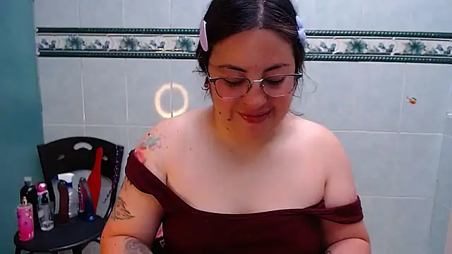 Snapshot of lanaqueen699 chatting on 10, 11, 2025 lanaqueen699 online show from 10, 11, 2025