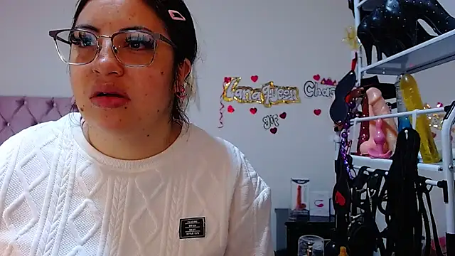 Snapshot of lanaqueen699 chatting on 14, 11, 2025 lanaqueen699 online show from 14, 11, 2025