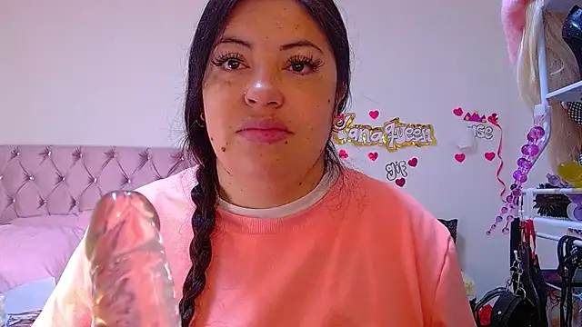 lanaqueen699 online show from 8, 7, 2026
