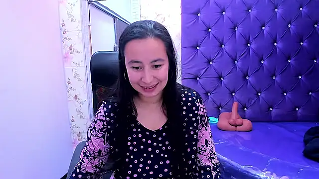Snapshot of NaomyPrinces chatting on 17, 6, 2026 NaomyPrinces online show from 17, 6, 2026