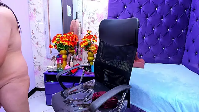 Snapshot of NaomyPrinces chatting on 18, 7, 2026 NaomyPrinces online show from 18, 7, 2026