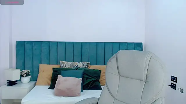 april bunnyy online show from 13, 3, 2026