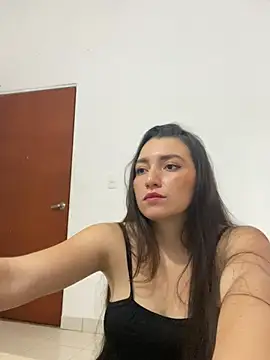 Snapshot of Sweetsex_valeria chatting on 7, 3, 2025 Sweetsex valeria online show from 7, 3, 2025