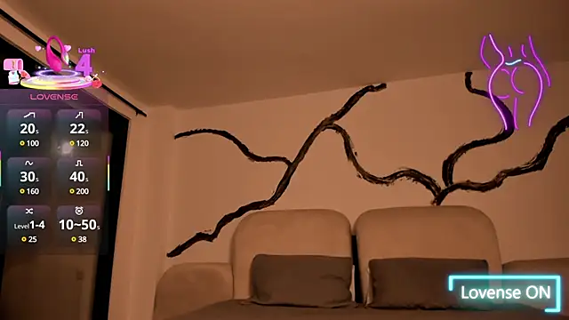 Melany Luv online show from 13, 2, 2025