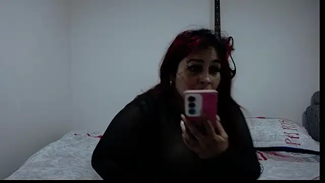 Snapshot of amydeepqueen chatting on 1, 6, 2026 amydeepqueen online show from 1, 6, 2026