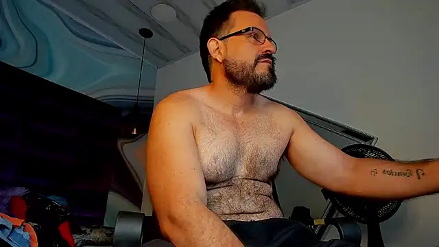 Snapshot of SbasTone_Muscle chatting on 15, 2, 2025 SbasTone Muscle online show from 15, 2, 2025