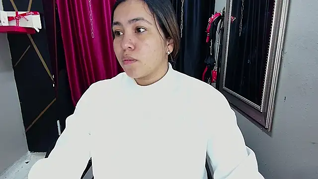 Snapshot of AmorMia chatting on 27, 12, 2024 AmorMia online show from 27, 12, 2024