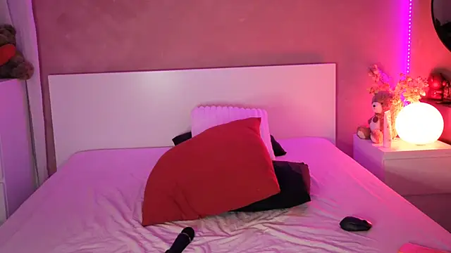 NaughtyMe online show from 10, 7, 2026