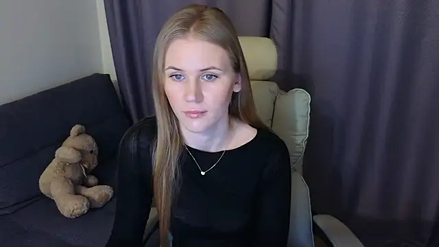 IsabelAllen online show from 3, 12, 2024