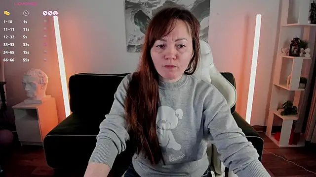 VanessaSmuth online show from 2, 3, 2026