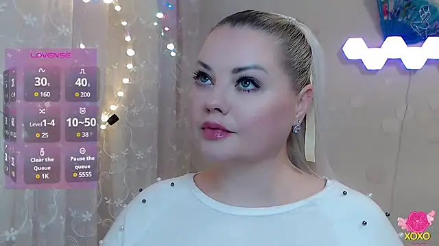 Snapshot of JewellKiss7 chatting on 9, 2, 2026 JewellKiss7 online show from 9, 2, 2026