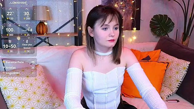 CiriRianonn online show from 6, 2, 2025