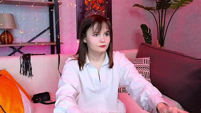 CiriRianonn online show from 22, 2, 2025