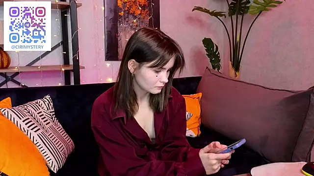 CiriRianonn online show from 27, 2, 2025