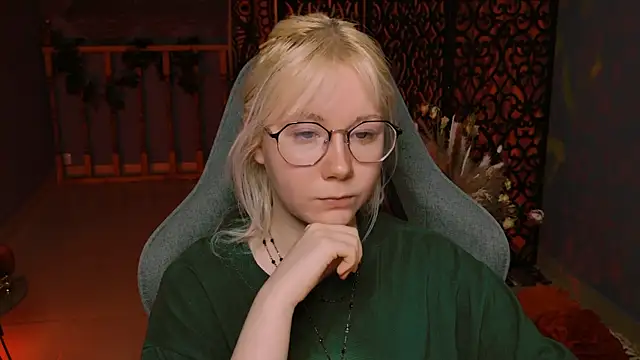 NancyMartinez online show from 24, 1, 2025