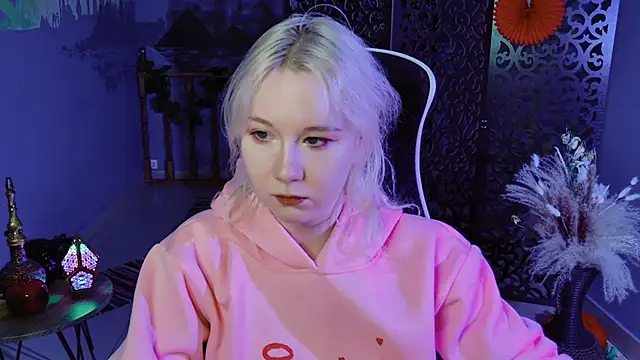 NancyMartinez online show from 25, 2, 2025