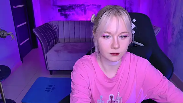 NancyMartinez online show from 1, 3, 2025