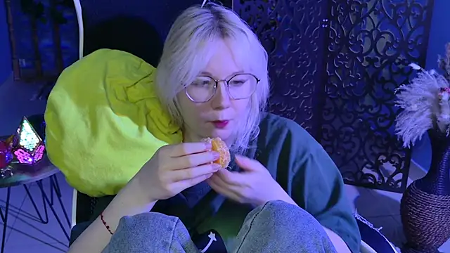 NancyMartinez online show from 7, 3, 2025