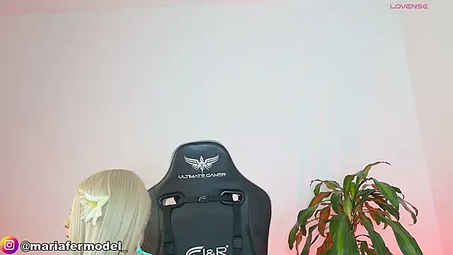 Mariafer05 online show from 18, 2, 2026