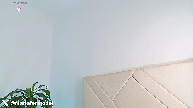 Snapshot of Mariafer05 chatting on 17, 7, 2026 Mariafer05 online show from 17, 7, 2026