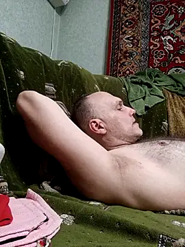 Pineapple04 online show from 28, 3, 2026