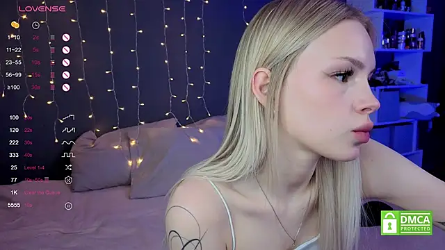 aneta alisha online show from 17, 11, 2025