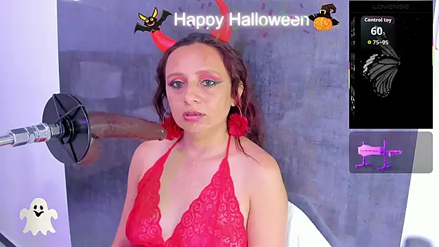 Issys milf online show from 31, 10, 2025