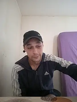 Snapshot of kx93 chatting on 5, 11, 2025 kx93 online show from 5, 11, 2025