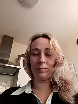 Snapshot of Teagan_B chatting on 7, 1, 2025 Teagan B online show from 7, 1, 2025