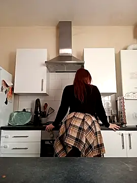 Snapshot of Teagan_B chatting on 24, 9, 2025 Teagan B online show from 24, 9, 2025