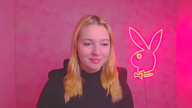 Snapshot of Milka_kiss_ chatting on 10, 11, 2025 Milka kiss online show from 10, 11, 2025