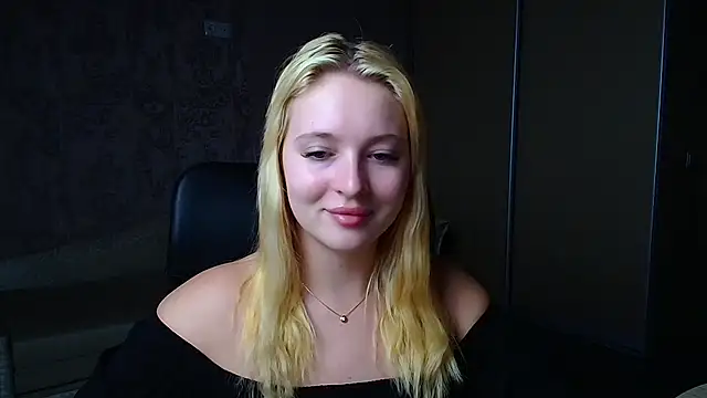 Snapshot of Milka_kiss_ chatting on 6, 2, 2026 Milka kiss online show from 6, 2, 2026