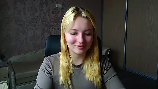 Snapshot of Milka_kiss_ chatting on 24, 2, 2026 Milka kiss online show from 24, 2, 2026