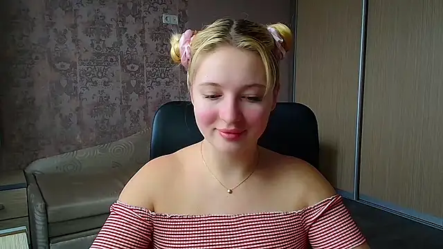 Snapshot of Milka_kiss_ chatting on 27, 2, 2026 Milka kiss online show from 27, 2, 2026