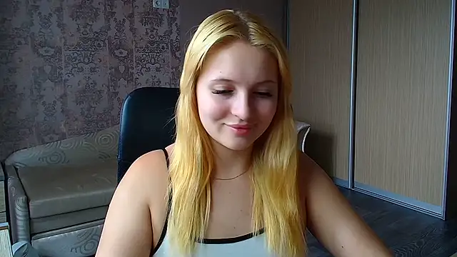 Snapshot of Milka_kiss_ chatting on 9, 6, 2026 Milka kiss online show from 9, 6, 2026