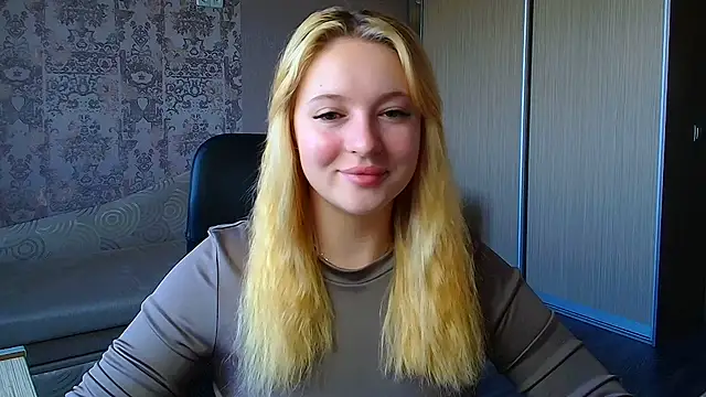 Snapshot of Milka_kiss_ chatting on 14, 7, 2026 Milka kiss online show from 14, 7, 2026