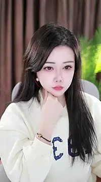 Qiaoqiao  online show from 18, 1, 2025