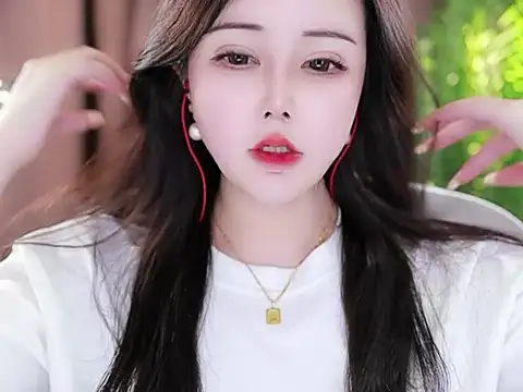 Qiaoqiao  online show from 14, 2, 2025